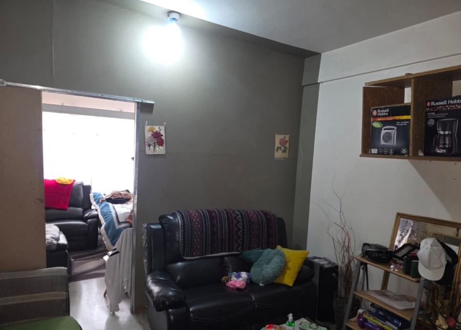 1 Bedroom Property for Sale in Bloemfontein Free State
